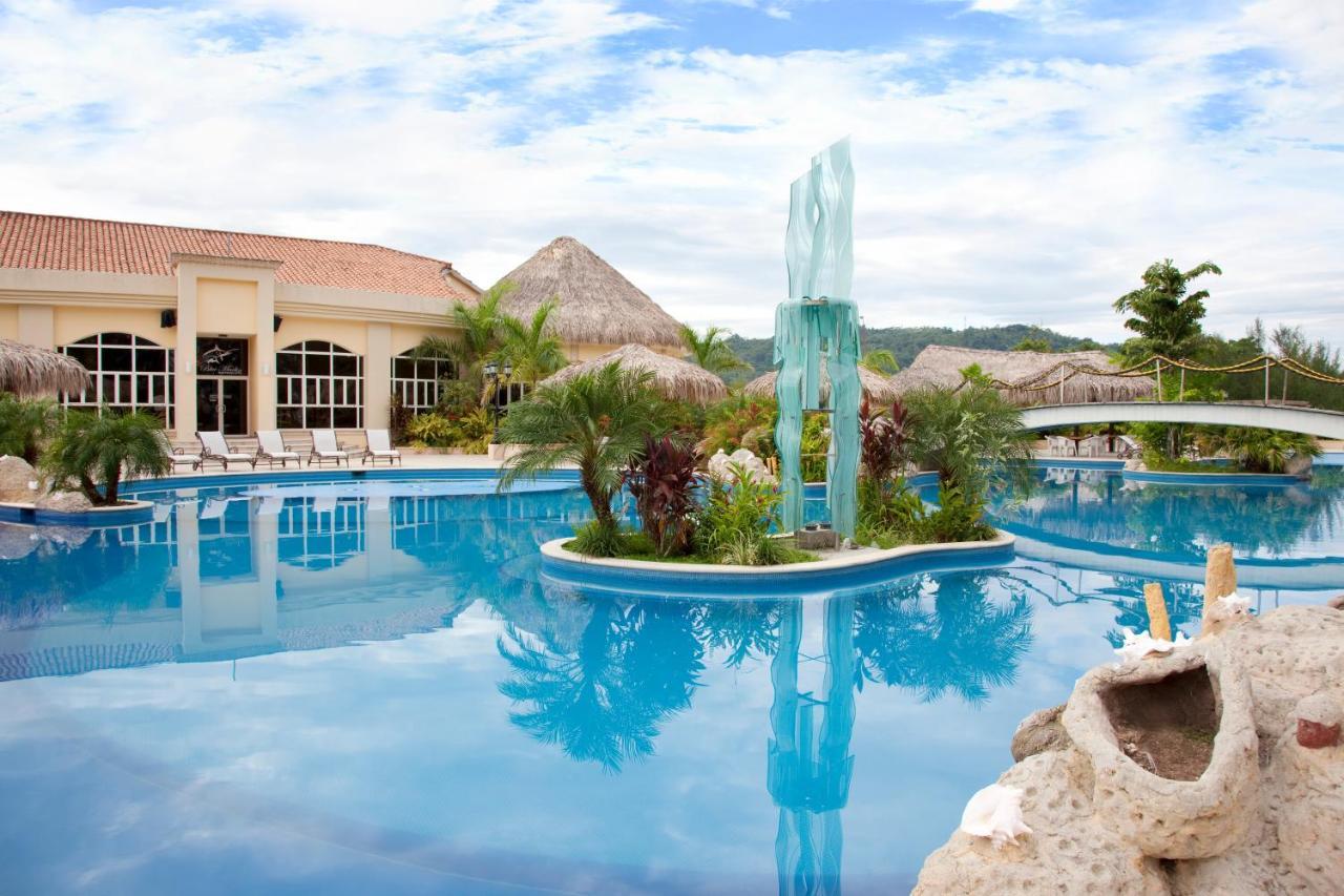 La Ensenada Beach Resort تيلا المظهر الخارجي الصورة